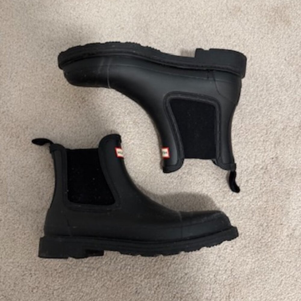 HUNTER Chelsea Boot (Black, 8)